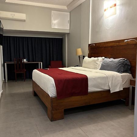 Hotel Du Lac Котону Екстер'єр фото