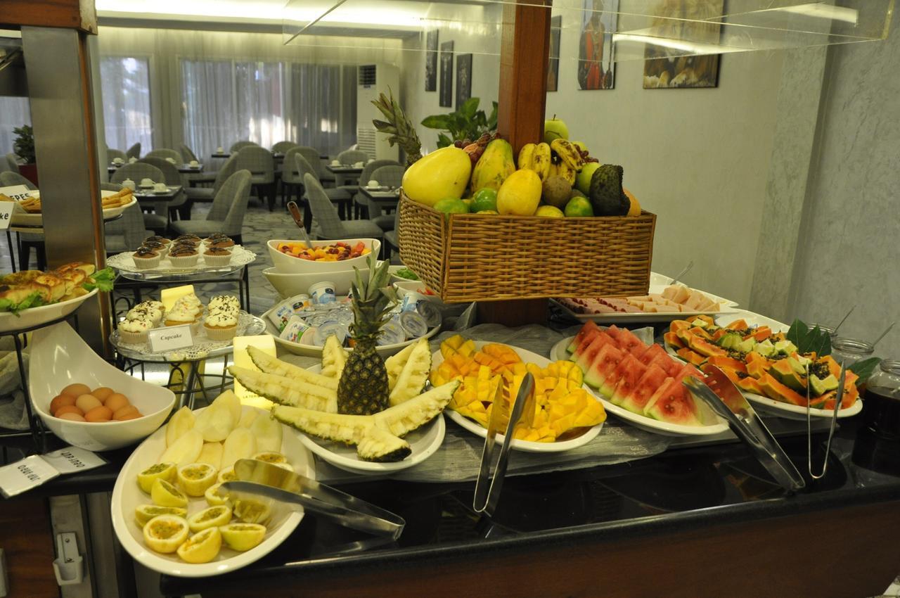 Hotel Du Lac Котону Екстер'єр фото